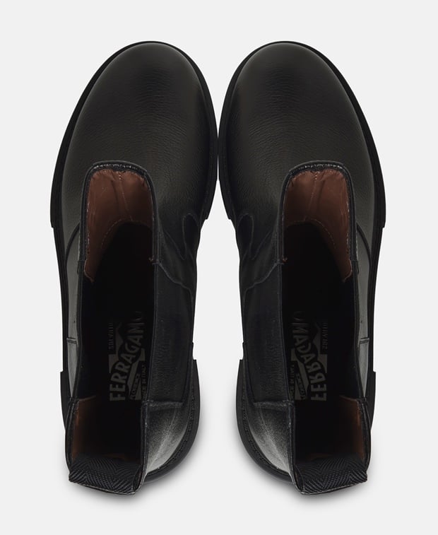 Salvatore Ferragamo Chelsea boots Loreno