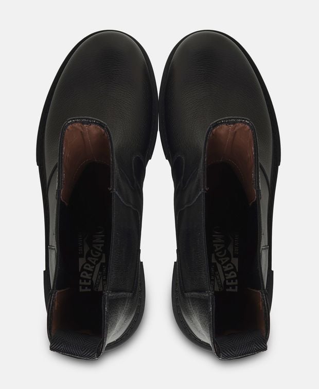 Salvatore Ferragamo Chelsea boots Loreno