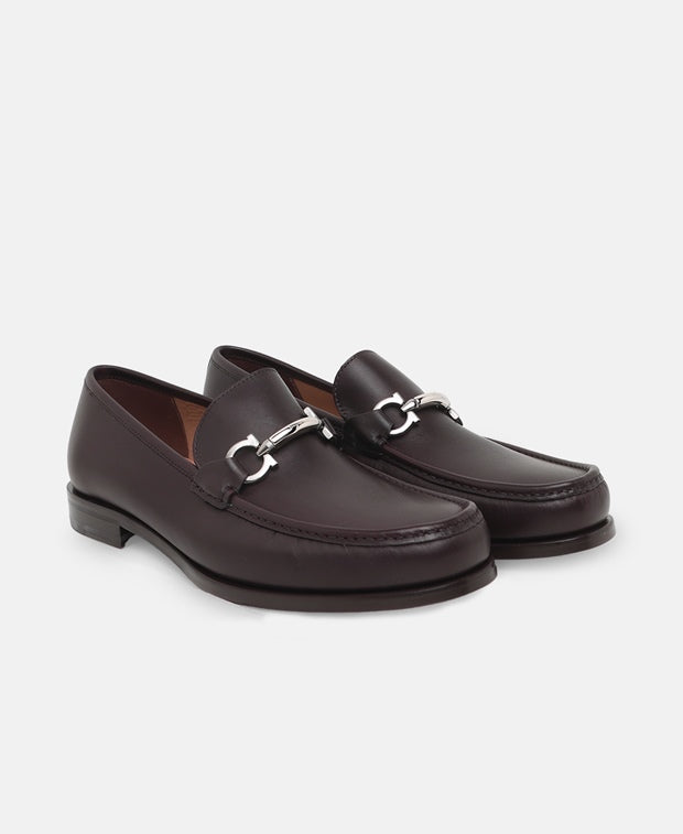 Salvatore Ferragamo Rolo 15 Loafers Black