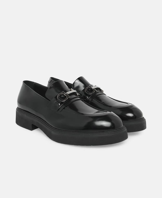 Salvatore Ferragamo Fiorello Loafers Black