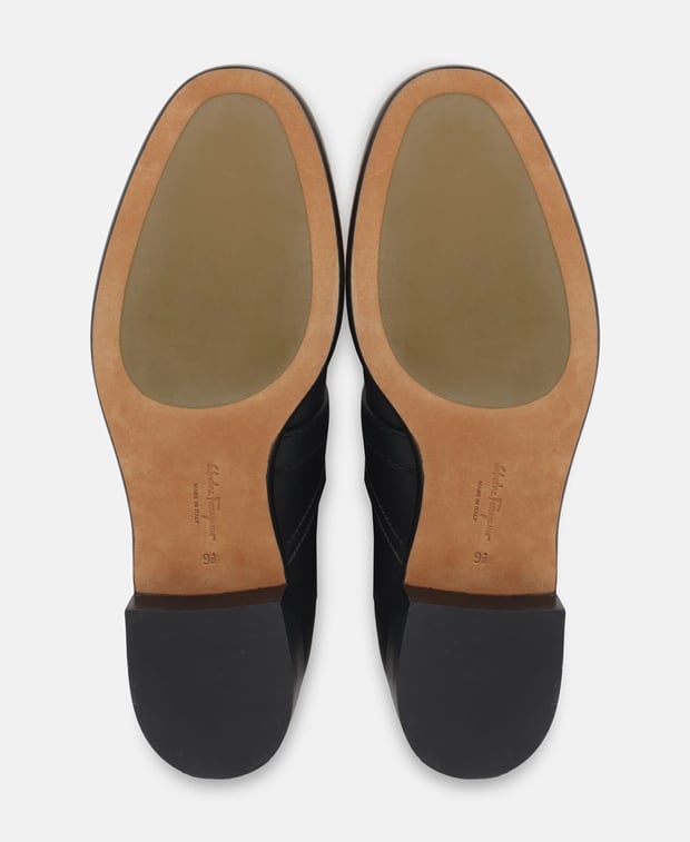 Salvatore Ferragamo Sarah Boots Black