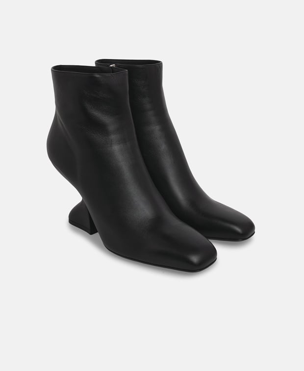Salvatore Ferragamo Sal 85 Ankle boots Black