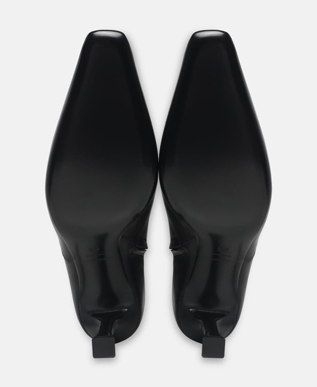 Salvatore Ferragamo Selema Z Ankle boots Black