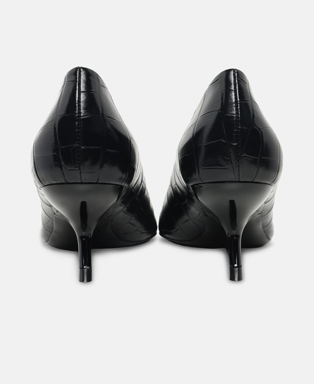 Salvatore Ferragamo Eva Pumps Black