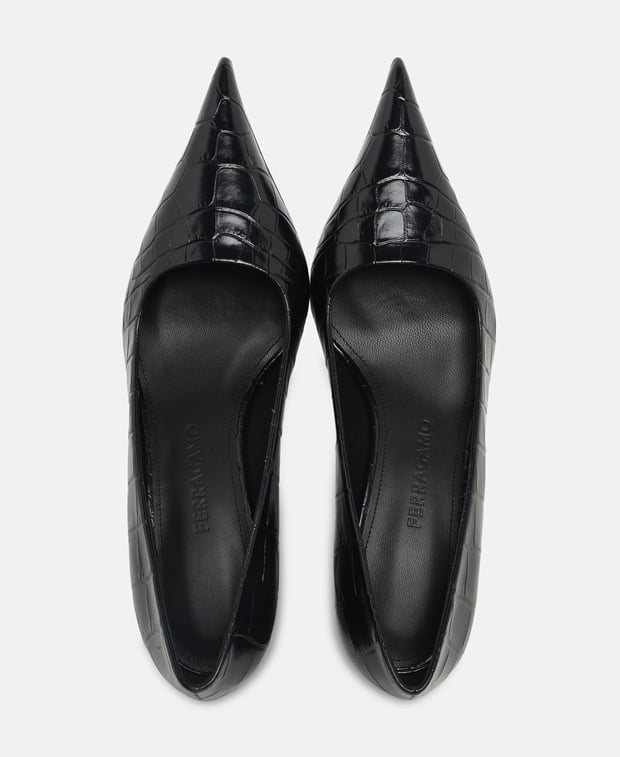 Salvatore Ferragamo Eva Pumps Black