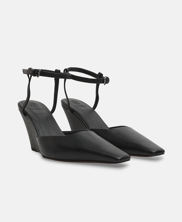 Brunello Cucinelli Wedge pumps Black