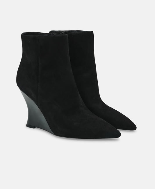 Tory Burch Wedge boots