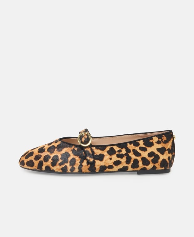Stuart Weitzman Kyra Ballerina flat with straps Brown