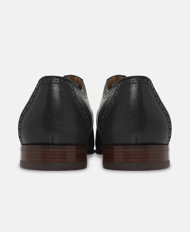 Valentino Garavani Business Shoes Oxfords Black