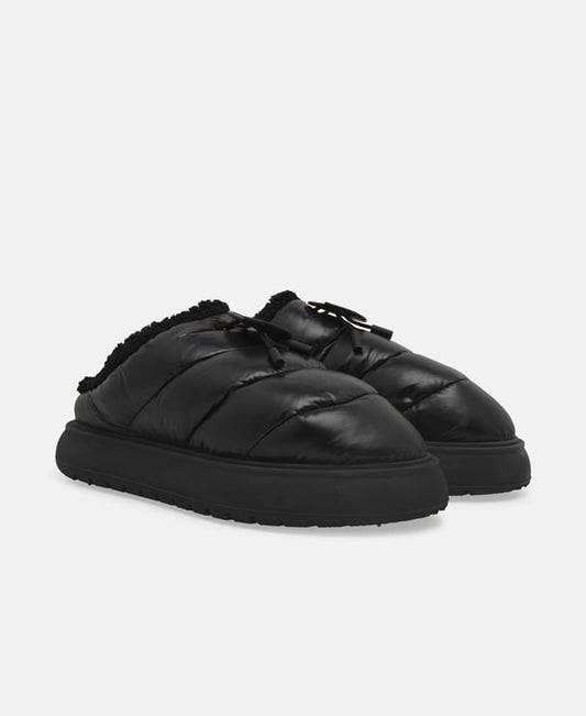 Moncler Gaia Slides