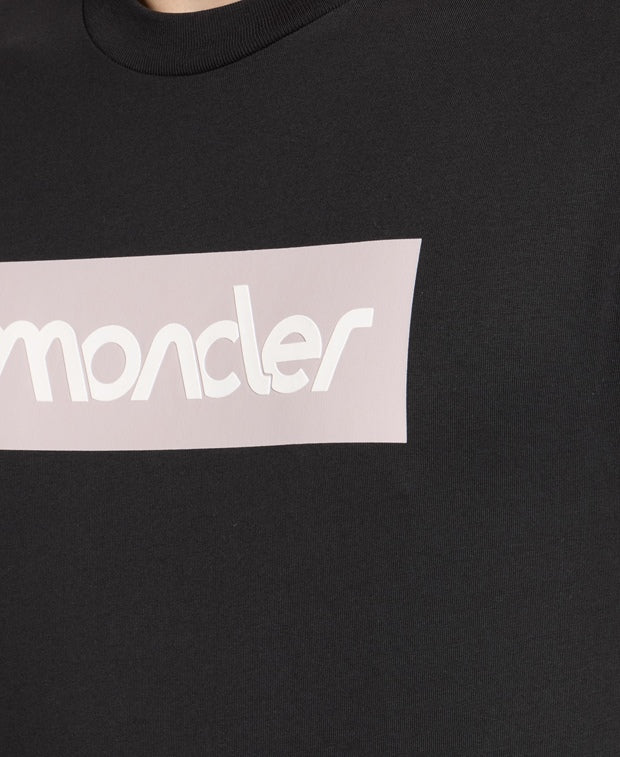 Moncler T-shirt