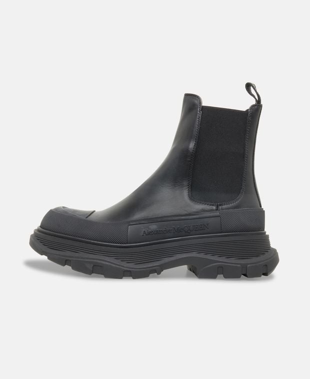 Alexander McQueen Chelsea boots
