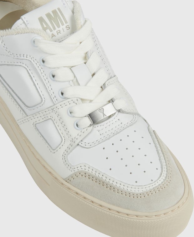 Ami Paris Sneakers