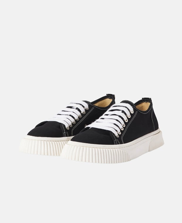 Ami Paris Sneakers