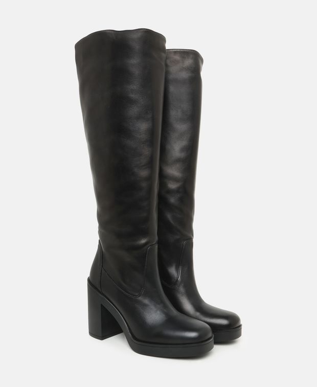 Stuart Weitzman Bethenny Boots