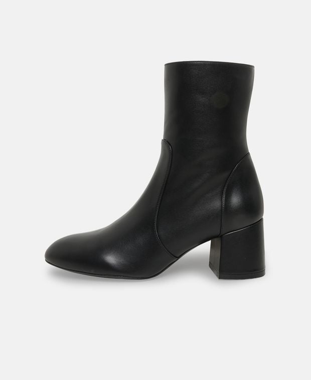 Stuart Weitzman Flareblock Ankle boots Black