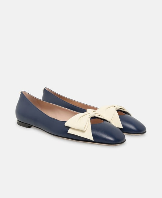 Valentino Garavani Worker Ballet flats Ecru