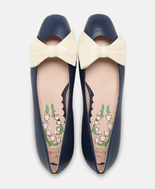 Valentino Garavani Worker Ballet flats Ecru