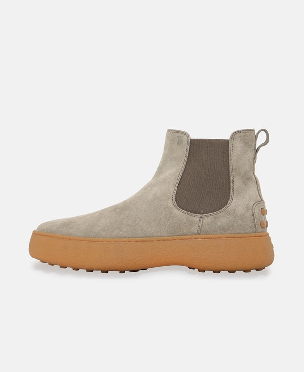 Tod's Chelsea boots