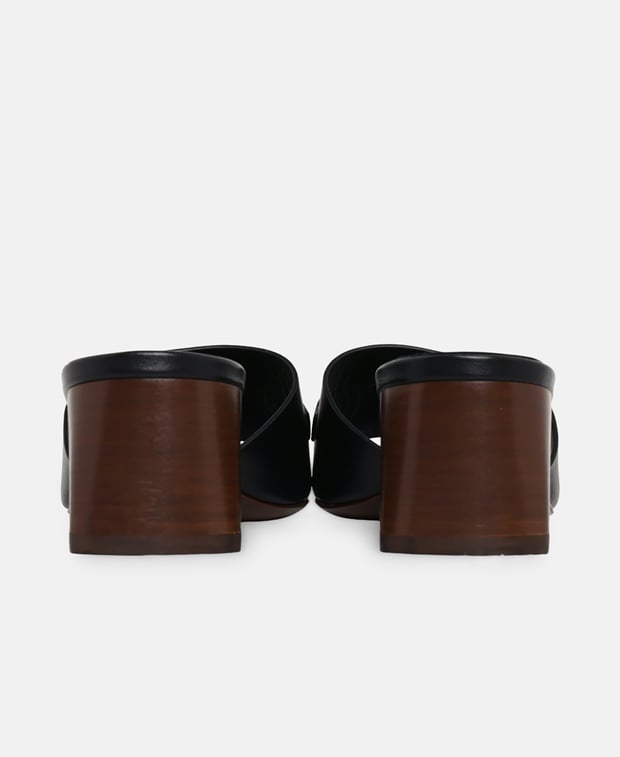 Tod's Mules