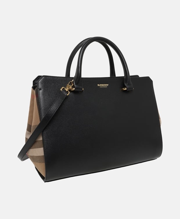 Burberry Banwell Leather handbag Black