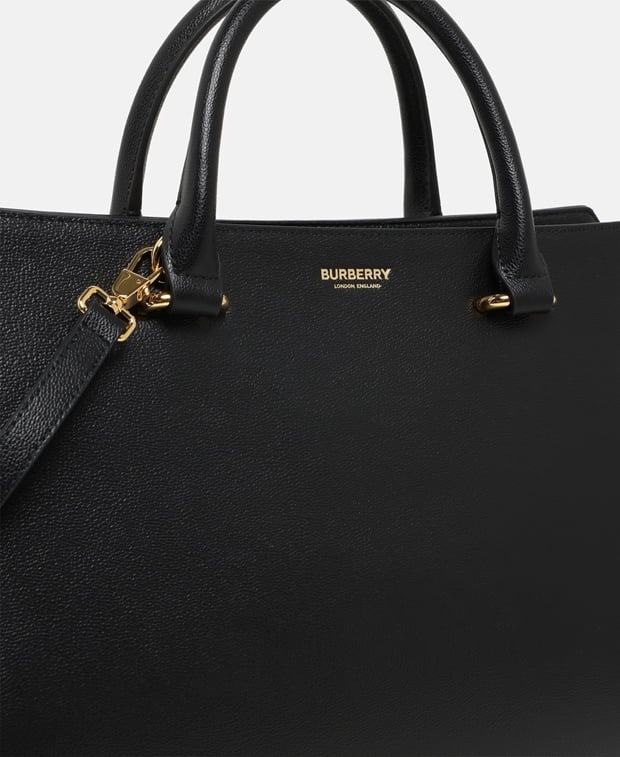 Burberry Banwell Leather handbag Black