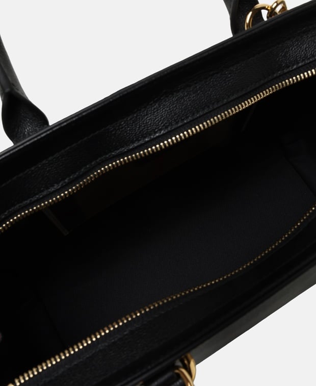 Burberry Banwell Leather handbag Black