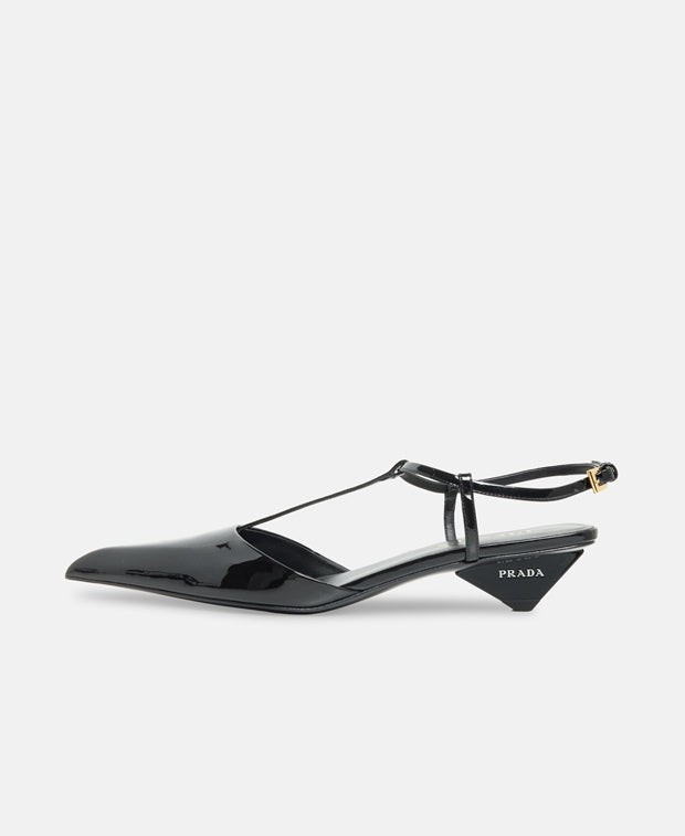 Prada Slingback pumps Vernice