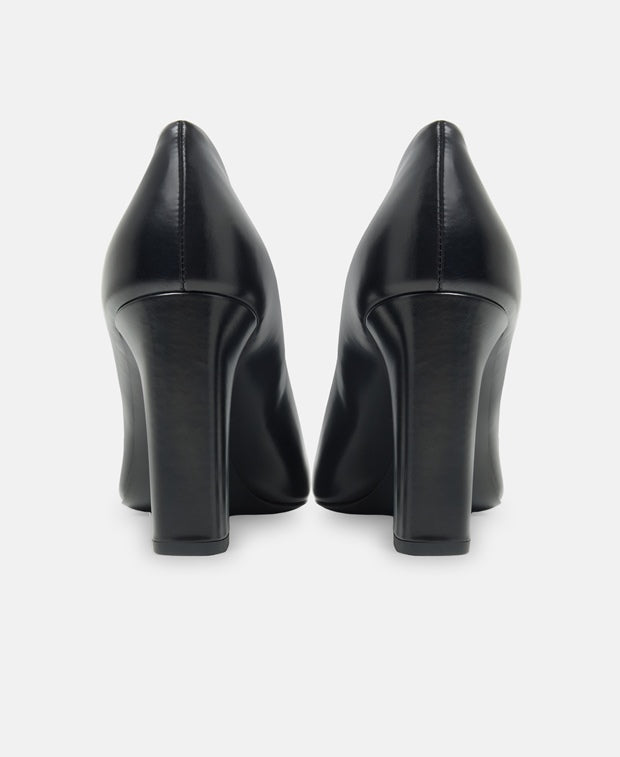 Prada Pumps