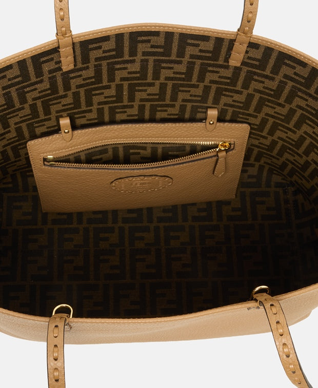 Fendi Leather shoulder bag