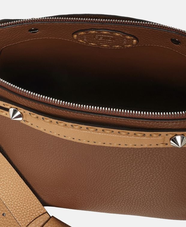 Fendi Leather shoulder bag