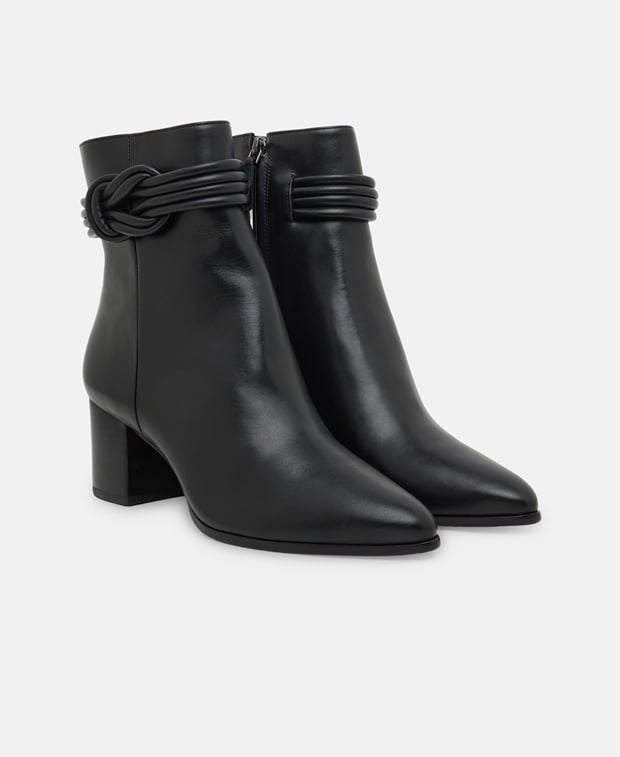 Alexandre Birman Saddlery Vicky Ankle boots Black