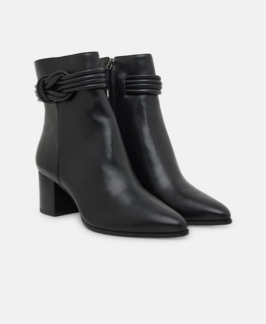 Alexandre Birman Saddlery Vicky Ankle boots Black