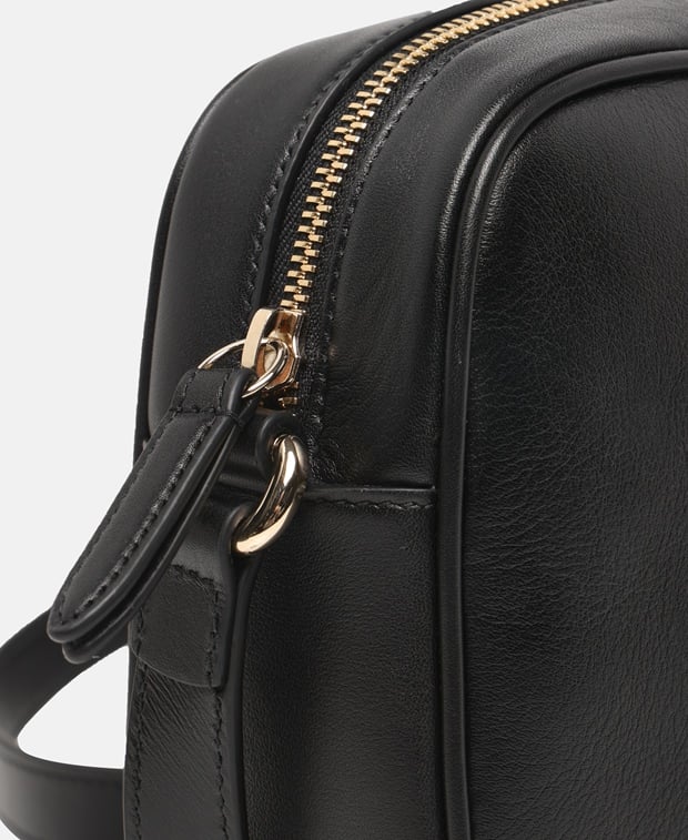 Gucci Leather cross body bag
