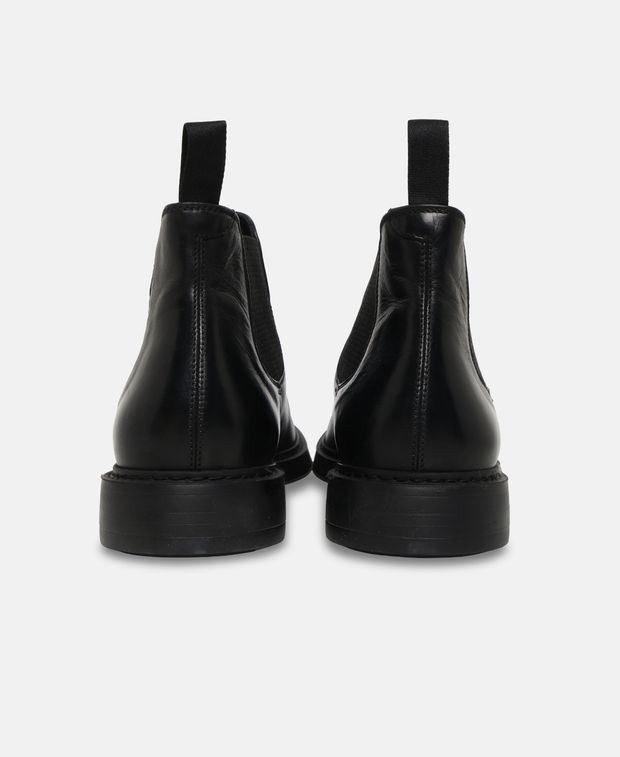 Doucal's Triumph Chelsea boots