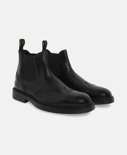 Doucal's Triumph Chelsea boots