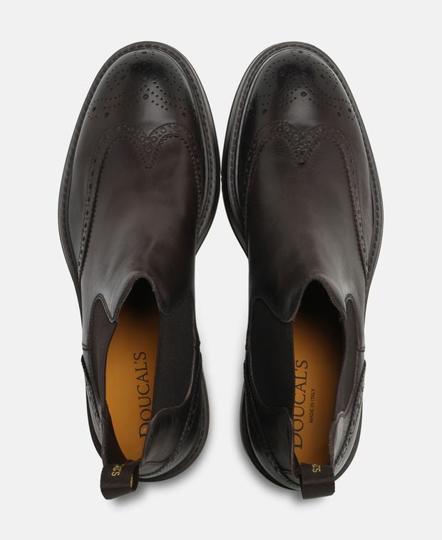 Doucal's Chelsea boots Triumph