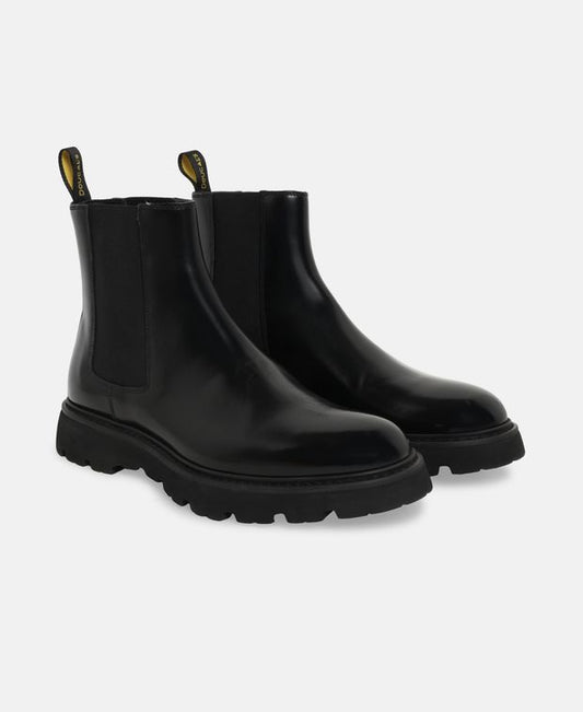 Doucal's Chelsea boots