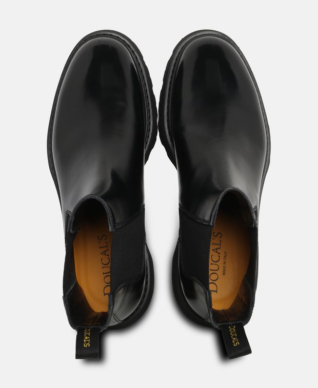 Doucal's Chelsea boots