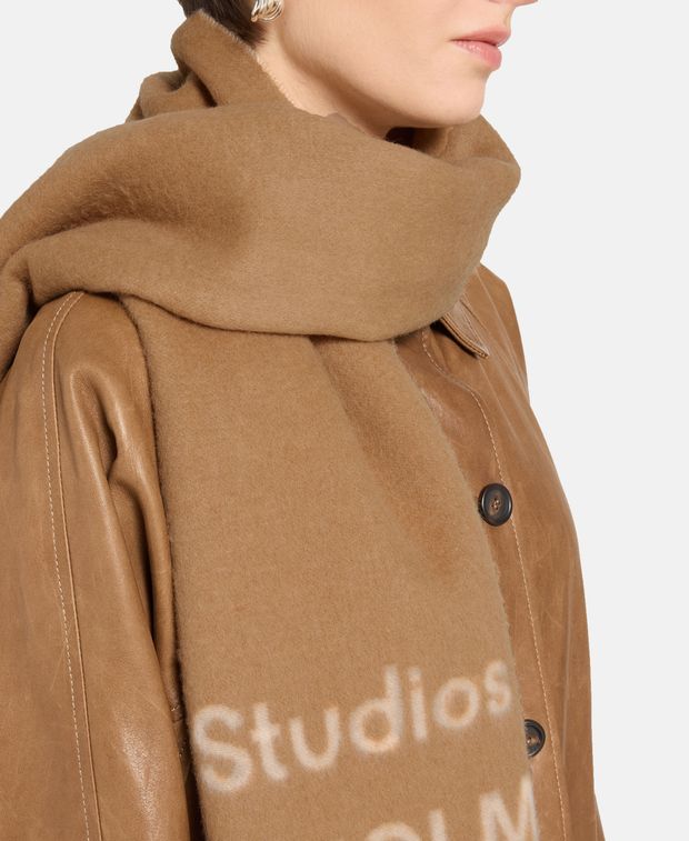 Acne Studios Wool scarf Venus