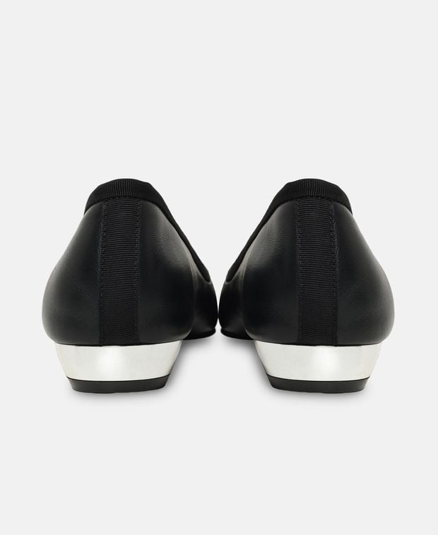 Alexander McQueen Ballet flats Armadillo