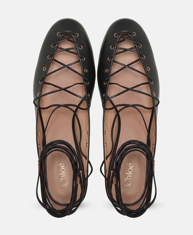 Chloé Pumps with calf lacing Ghilies