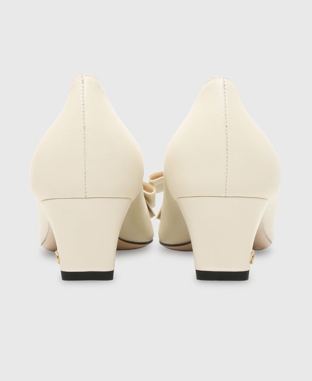 Valentino Garavani Pumps Bowow