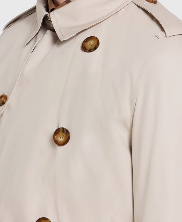 Burberry Trench coat