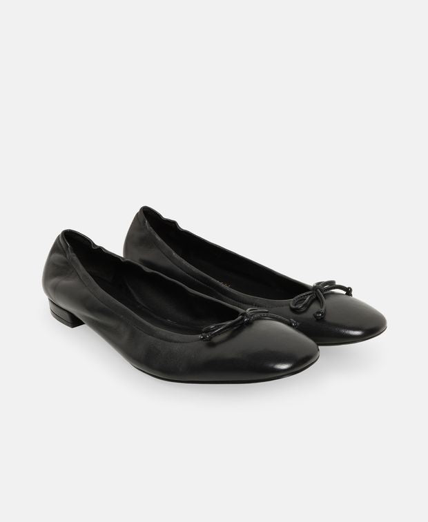 Stuart Weitzman Bria Ballet flats