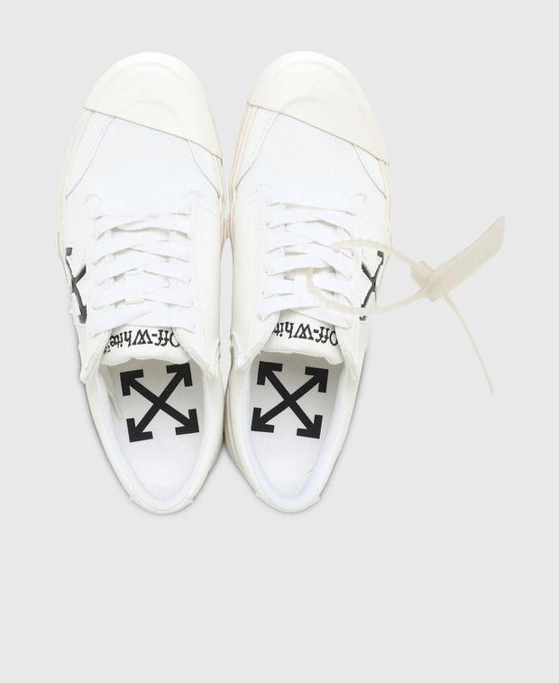 Off-White Vulc Sneakers