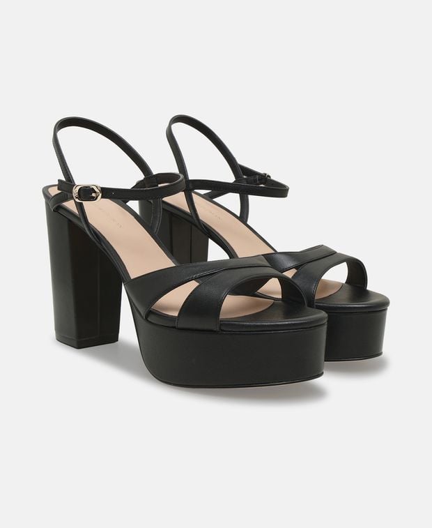 Stuart Weitzman Ankle strap sandals Maia