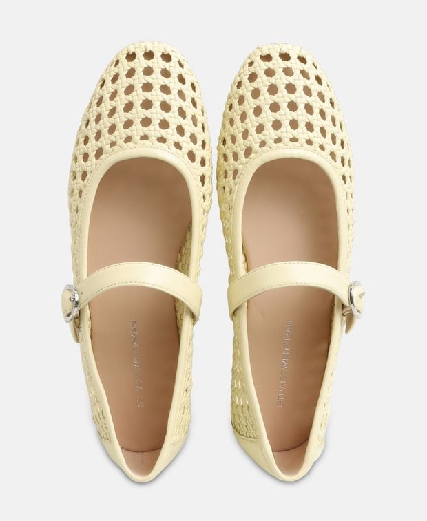 Stuart Weitzman Mary janes Freya