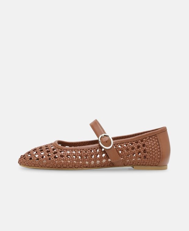 Stuart Weitzman Mary janes Freya