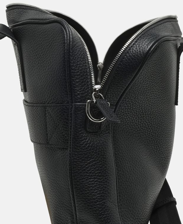 Bally Leather business bag